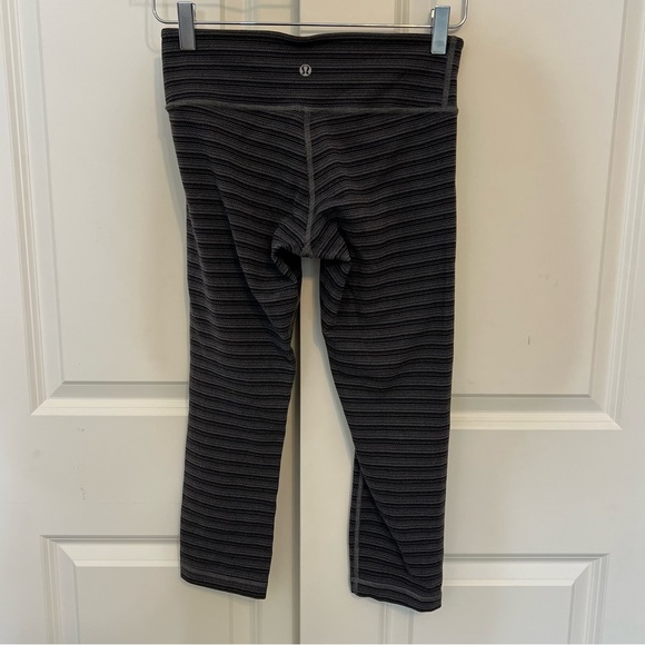Lululemon Wunder Under 4 Crop Textured Stripe Slate Leggings Grey Coal Yoga - Picture 6 of 16